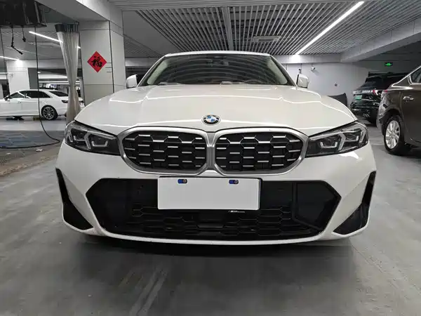 BMW 3 Series 2025