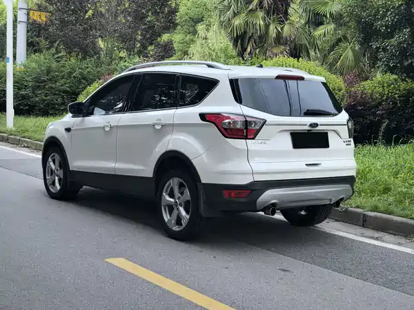 Ford Kuga 2017