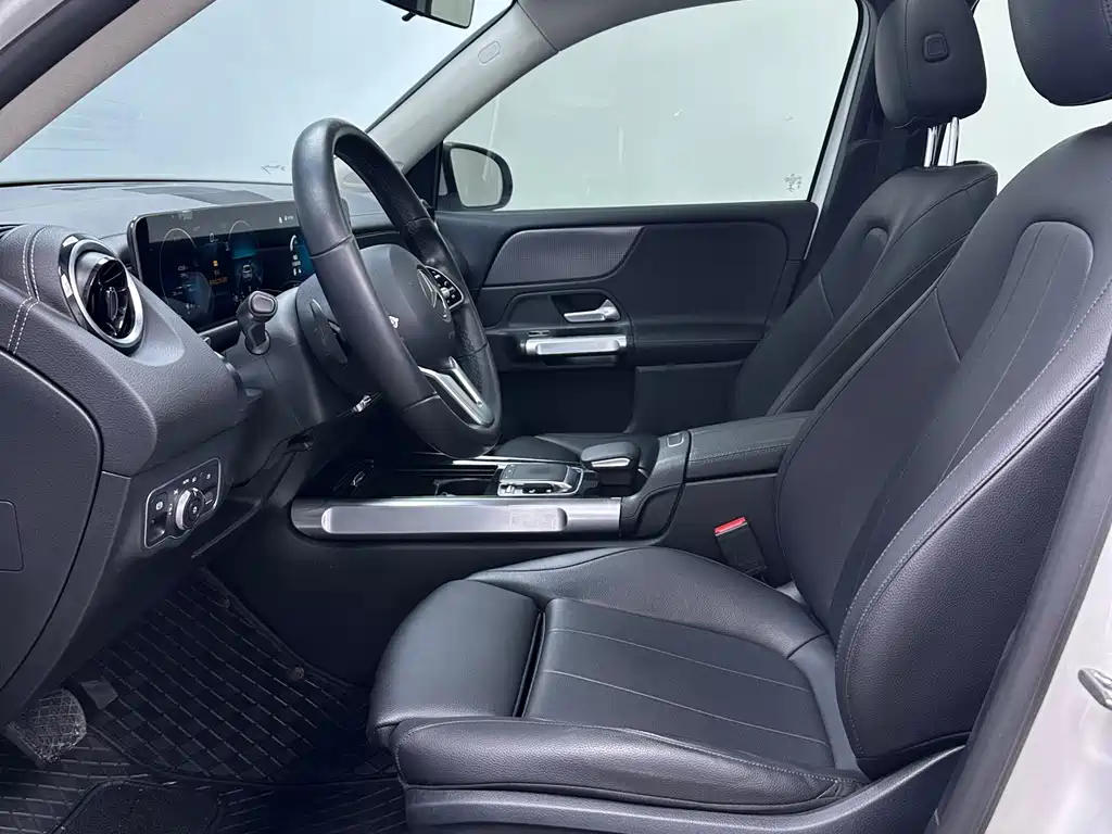 Mercedes-Benz GLB 2020