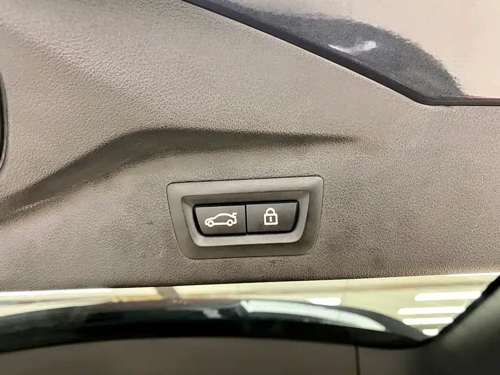 BMW X7 2022 — фото 18