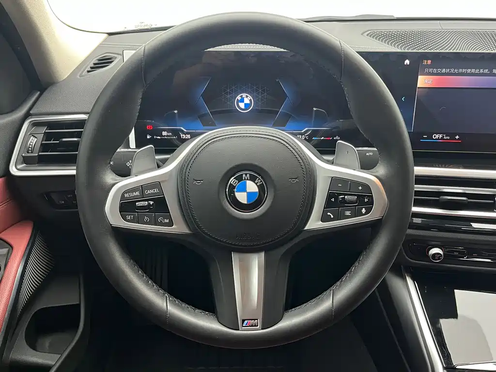 BMW 3 Series 2023 — фото 11