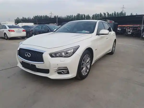 Infiniti Q50L 2016