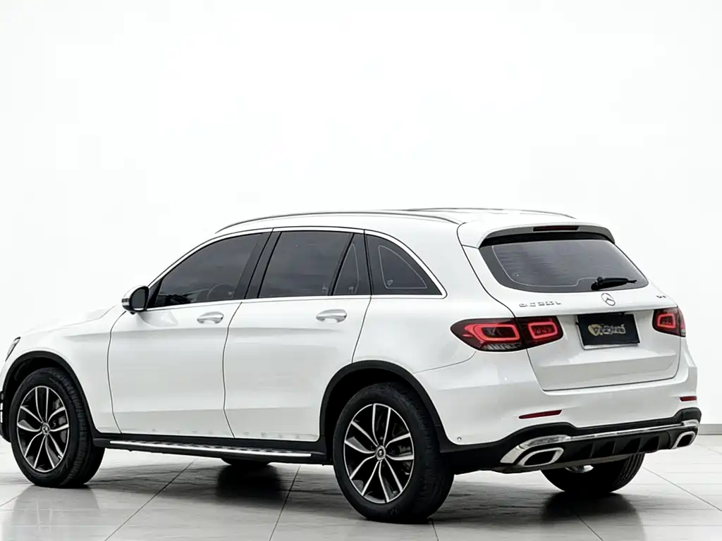 Mercedes-Benz GLC 2022 — фото 4