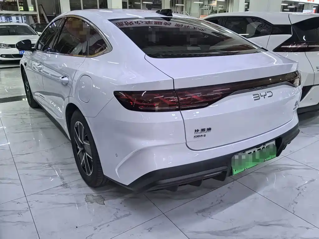 BYD Qin L 2025 — фото 4