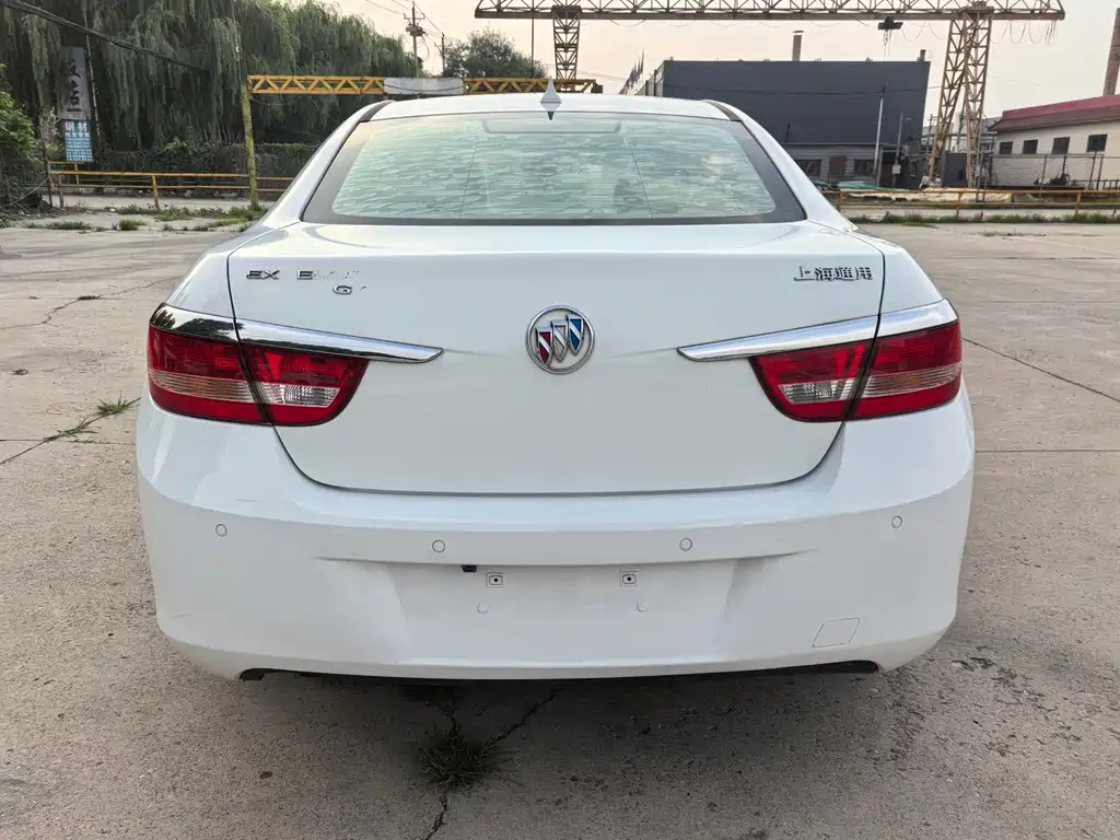 Buick Excelle 2015