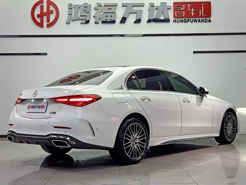 Mercedes-Benz C-Class 2025