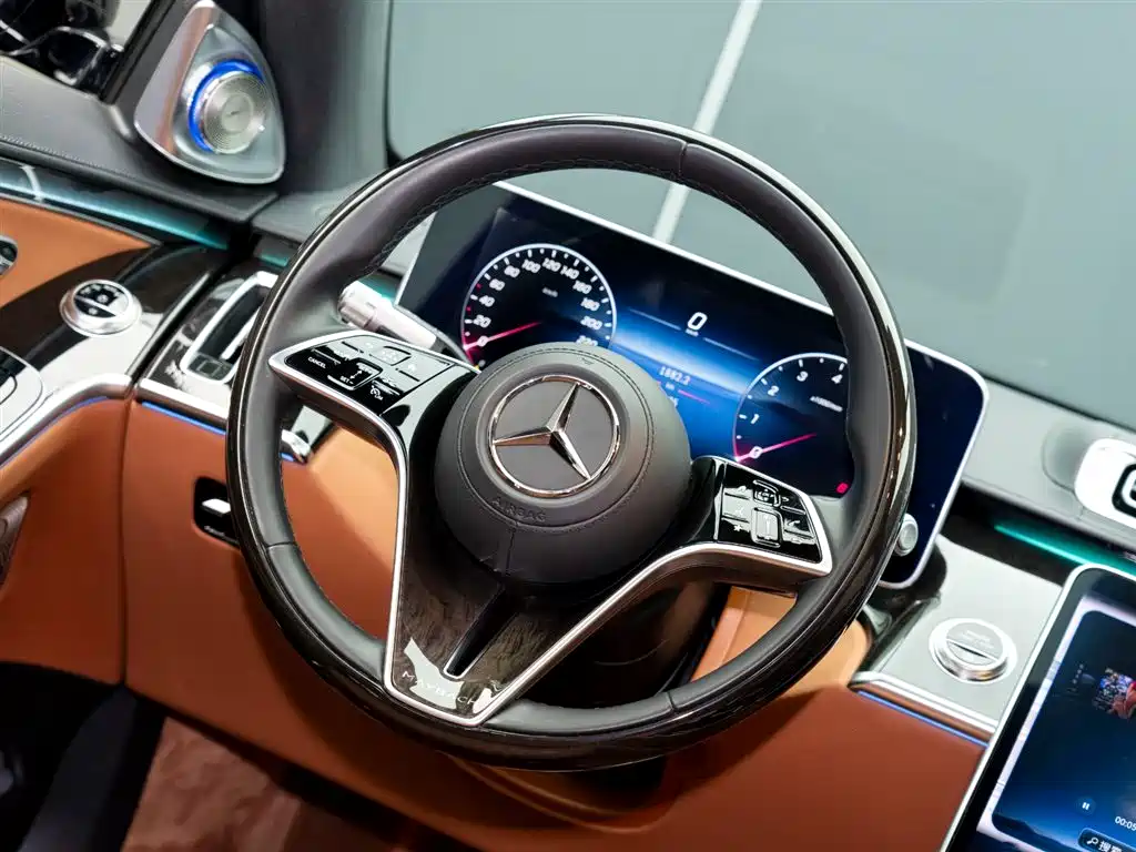 Mercedes-Benz S-Class 2023 — фото 16