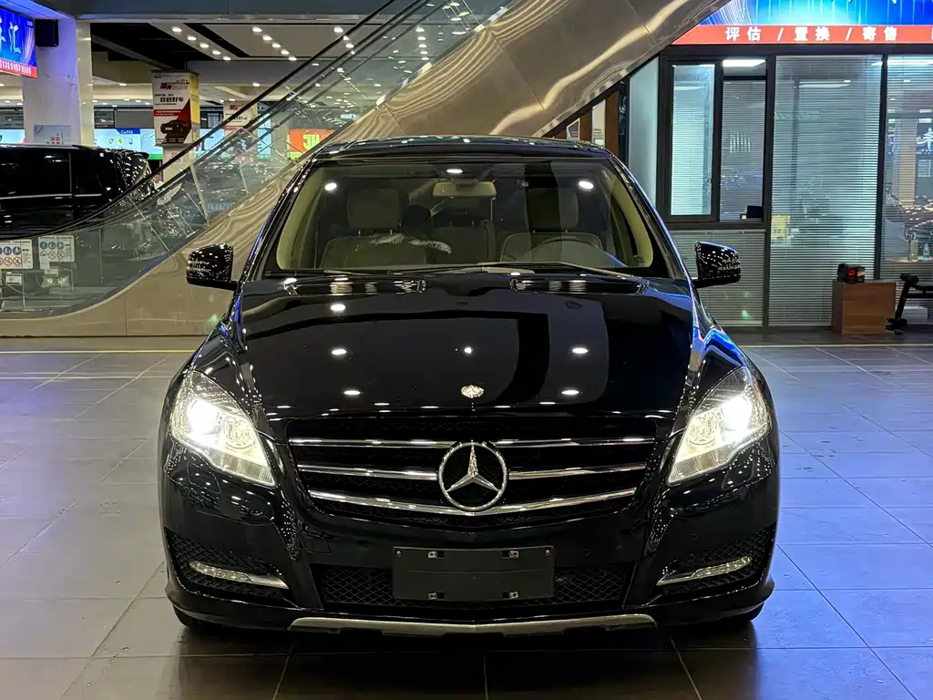 Mercedes-Benz R-Class 2018