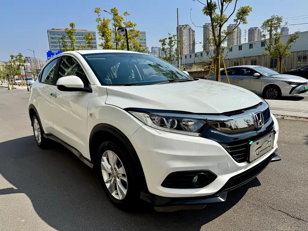 Honda Vezel 2020 — фото 3