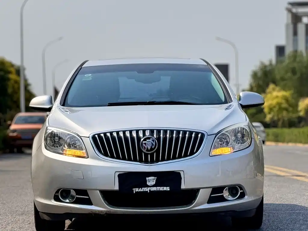 Buick Excelle 2011