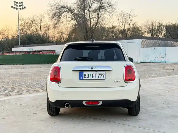 MINI MINI 2016