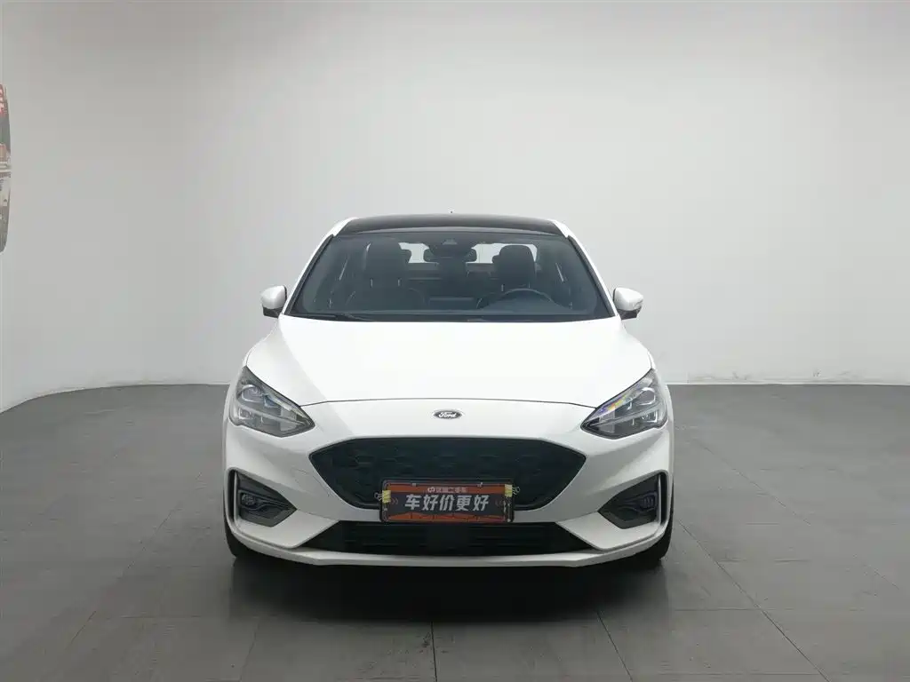 Ford Focus 2020 — фото 3