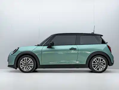MINI MINI 2026