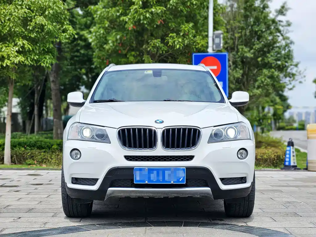 BMW X3 2012