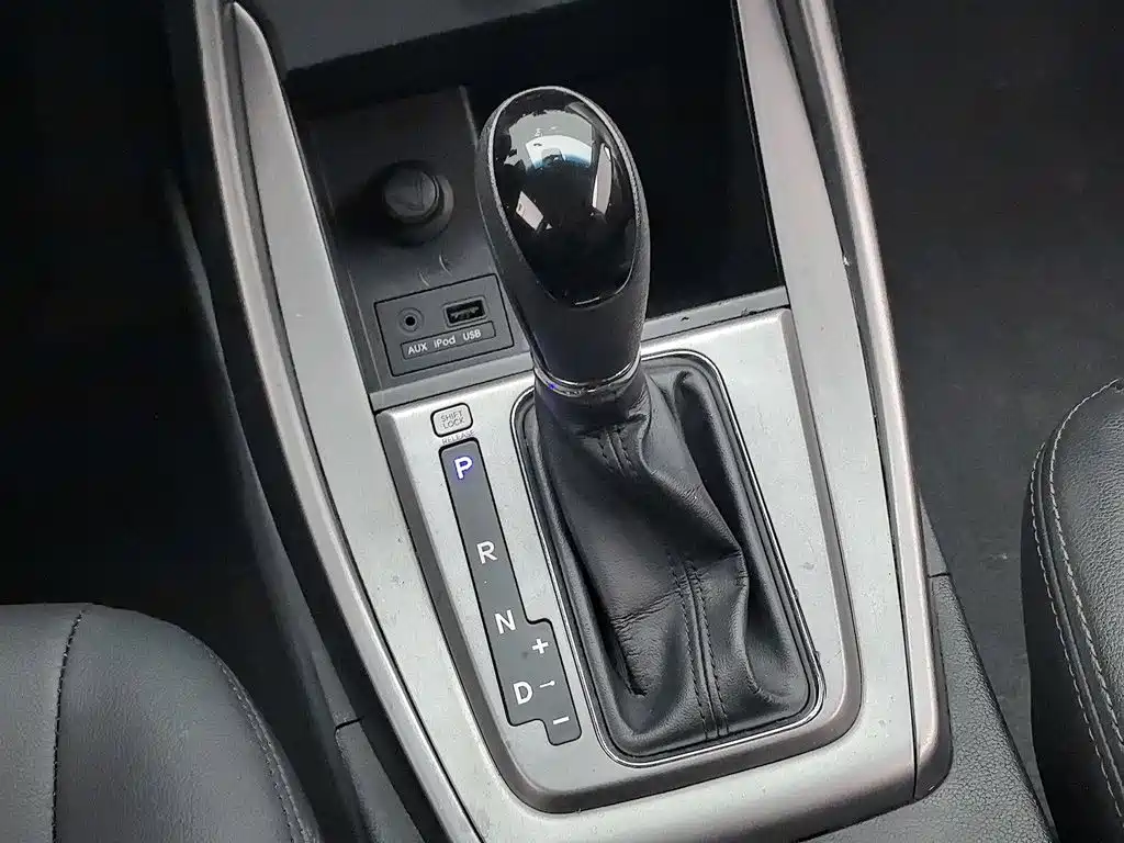 Hyundai Elantra 2014 — фото 13