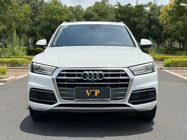 Audi Q5L 2019