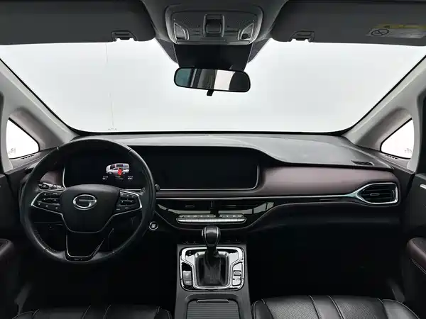 GAC Trumpchi M6 2022