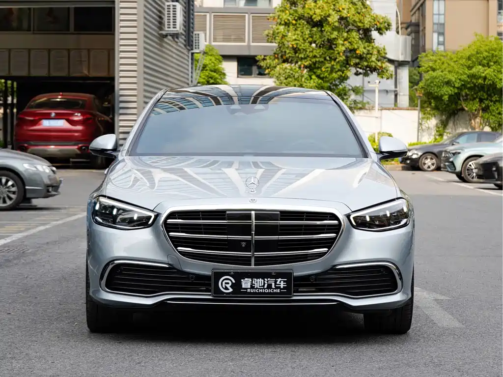 Mercedes-Benz S-Class 2025 — фото 2