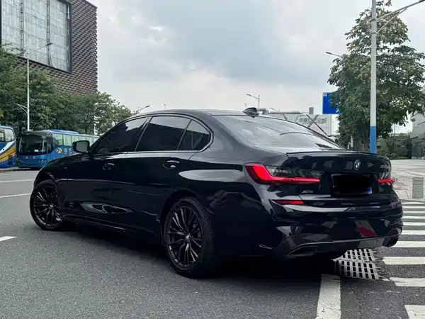BMW 3 Series 2022