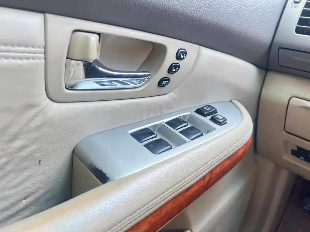 Lexus RX Classic 2008 — фото 15