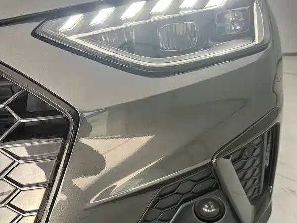 Audi A4L 2020
