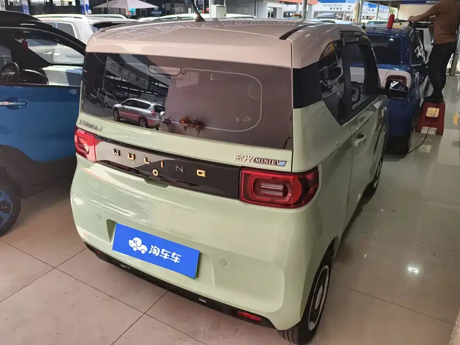 Wuling Hongguang MINIEV 2022