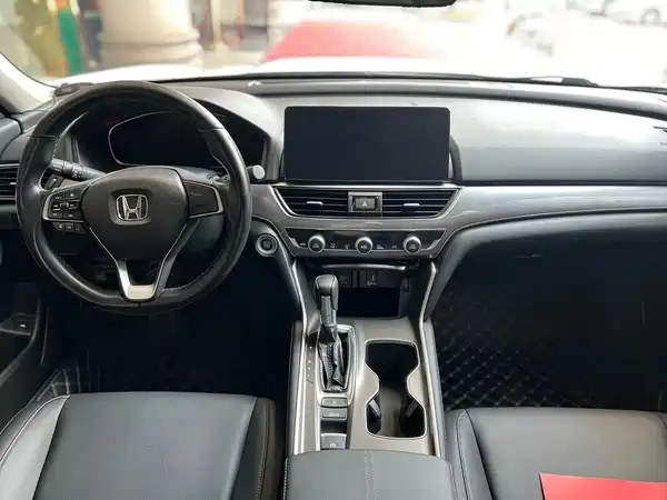 Honda Accord 2022