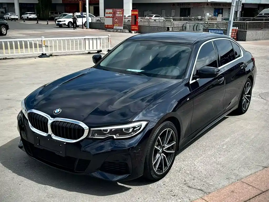 BMW 3 Series 2021