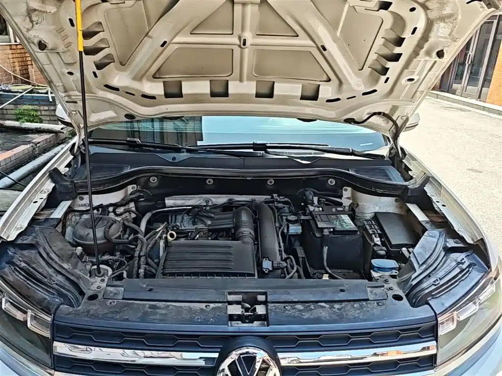 Volkswagen Tharu 2019 — фото 20