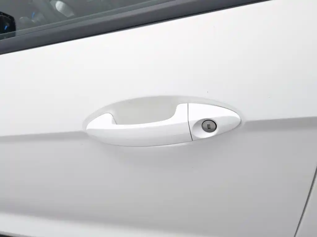 Ford EcoSport 2014 — фото 18
