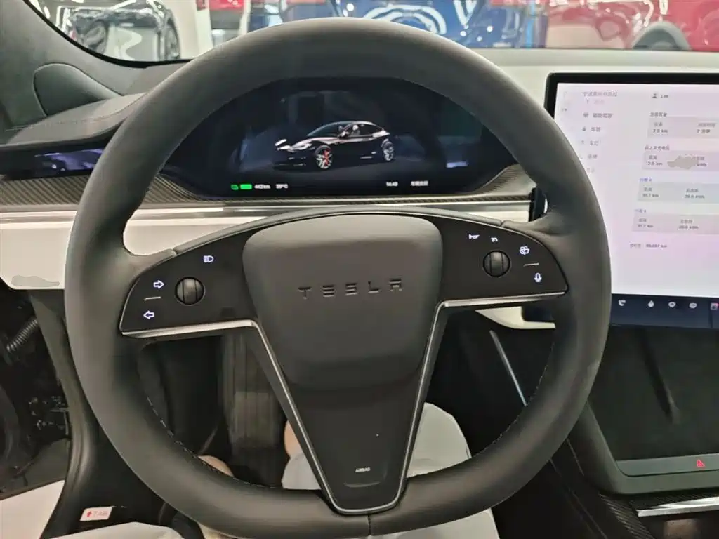 Tesla Model S 2023 — фото 11