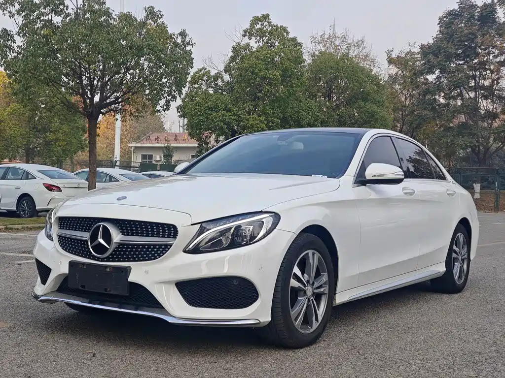 Mercedes-Benz C-Class 2017 — фото 1