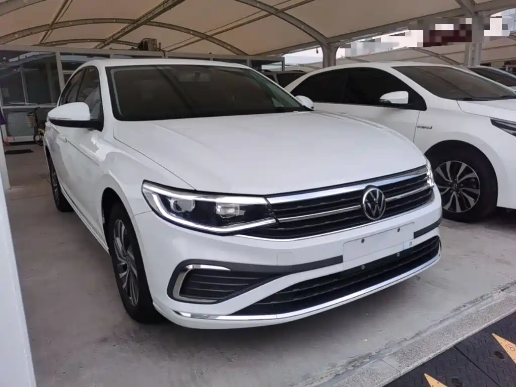Volkswagen Bora 2025