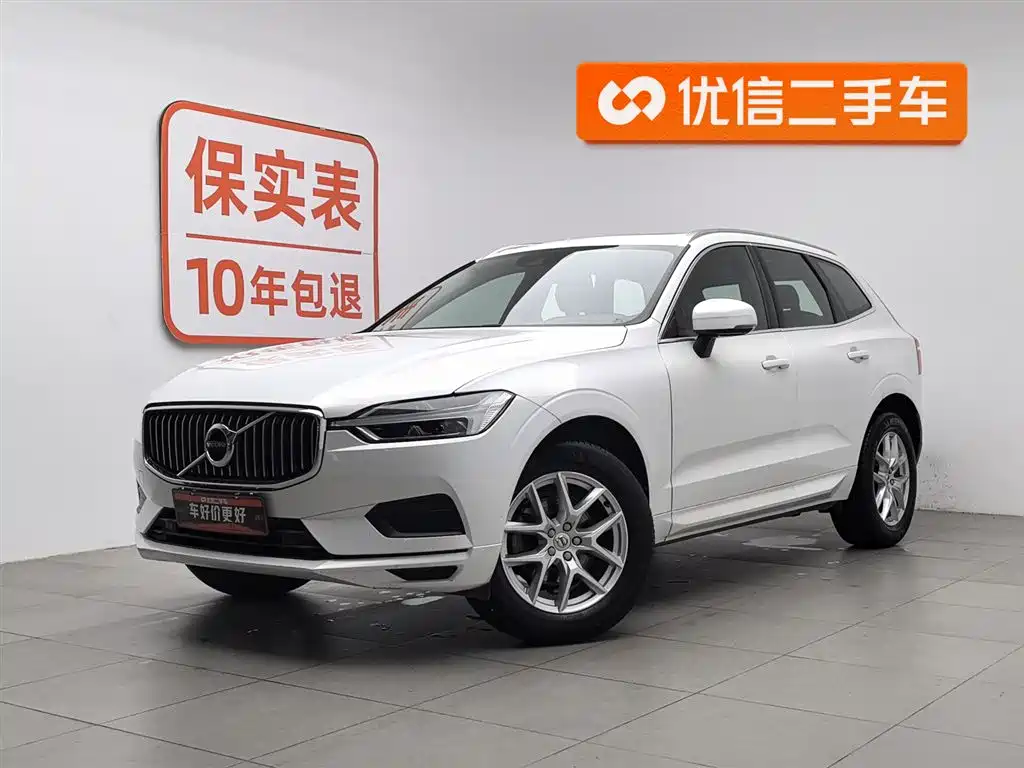 Volvo XC60 2018 — фото 1