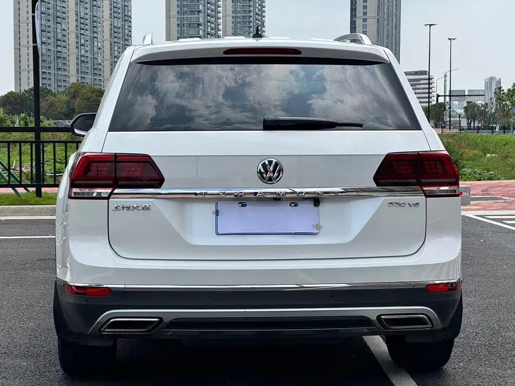 Volkswagen Teramont 2018 — фото 11