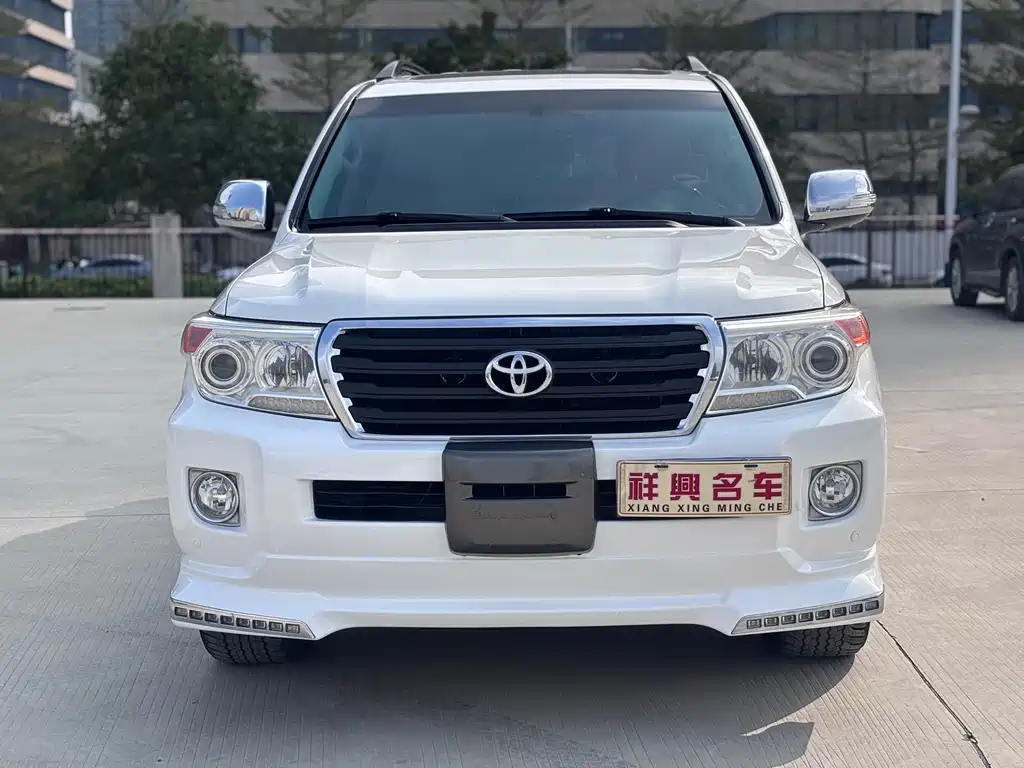 Toyota Land Cruiser 2015 — фото 2