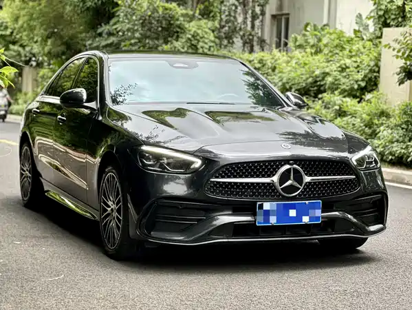Mercedes-Benz C-Class 2024
