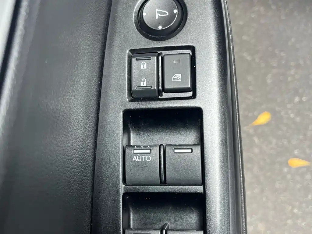 Honda Civic 2015 — фото 20