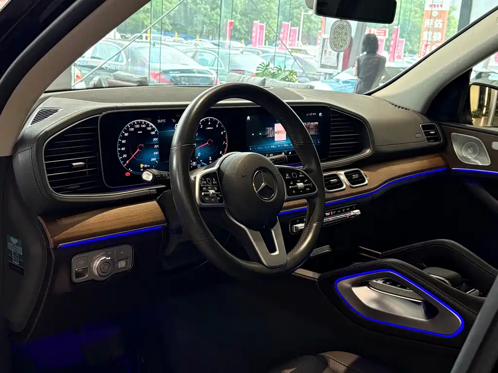 Mercedes-Benz GLE 2020 — фото 9