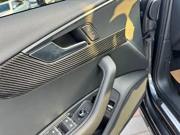 Audi A4 2021