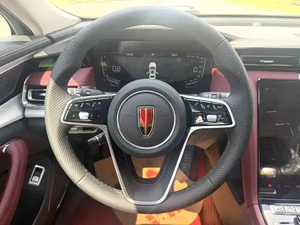 Hongqi H5 2025
