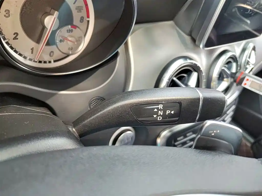 Mercedes-Benz CLA 2016 — фото 14