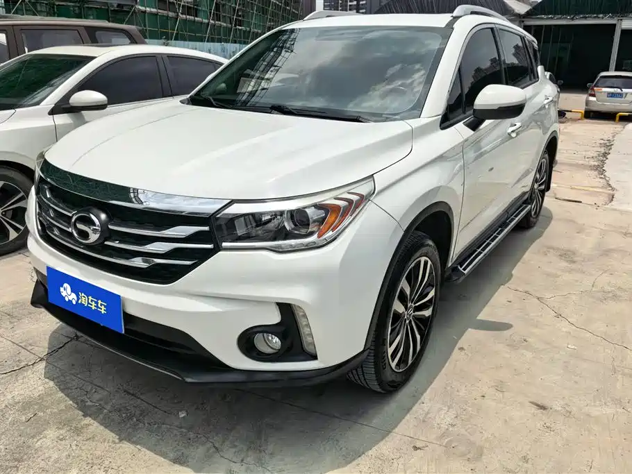 GAC Motor Trumpchi GS4 2015