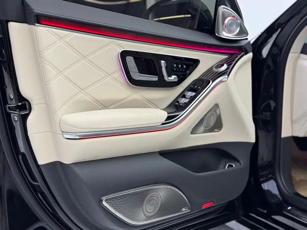 Mercedes-Benz Maybach S-Class 2023 — фото 9