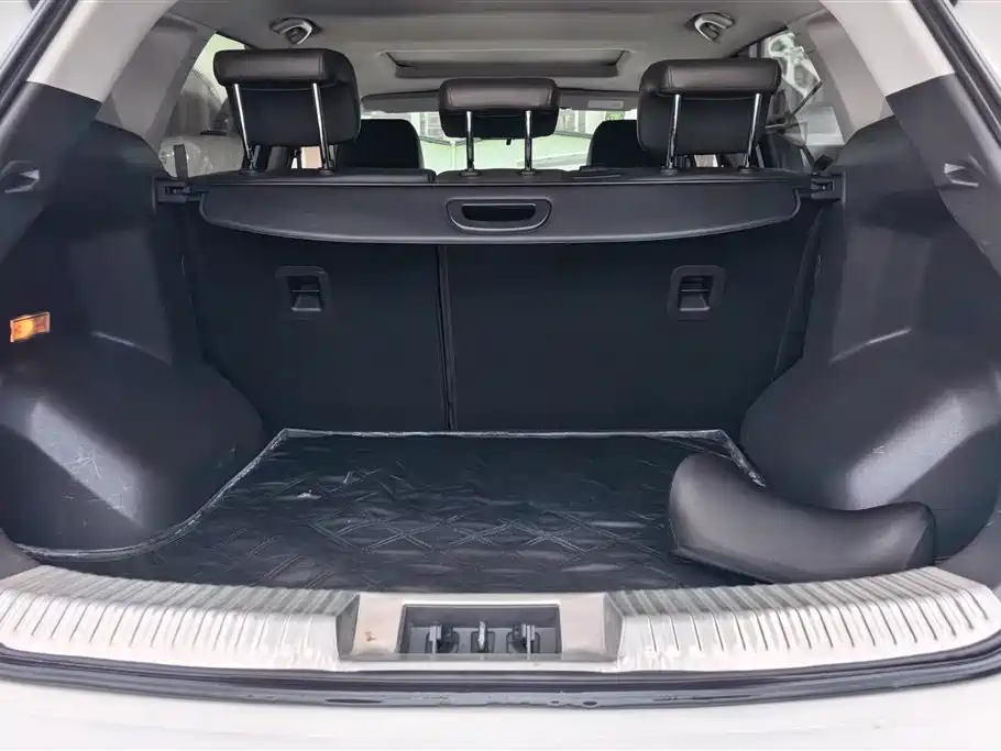 GAC Motor Trumpchi GS4 2015 — фото 4