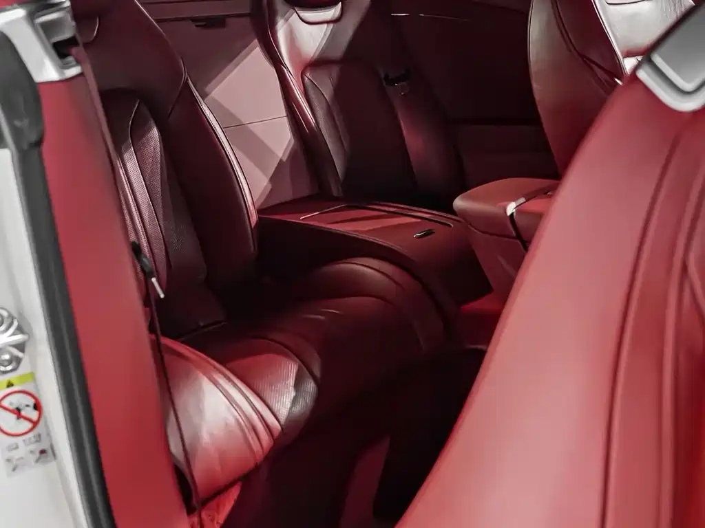 Bentley Continental 2020 — фото 15