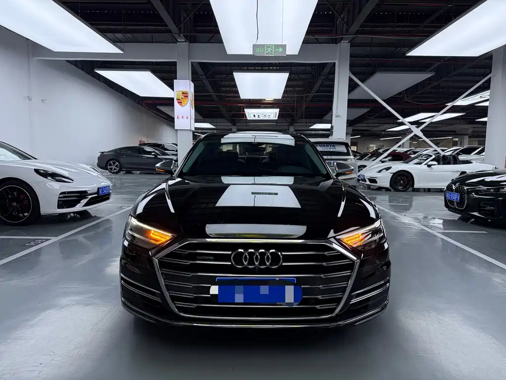 Audi A8 2020 — фото 2