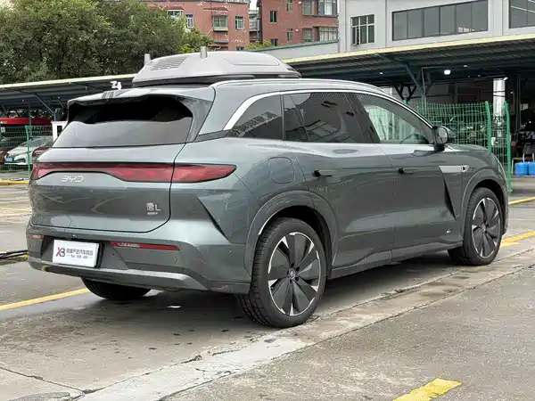 BYD Tang L 2025