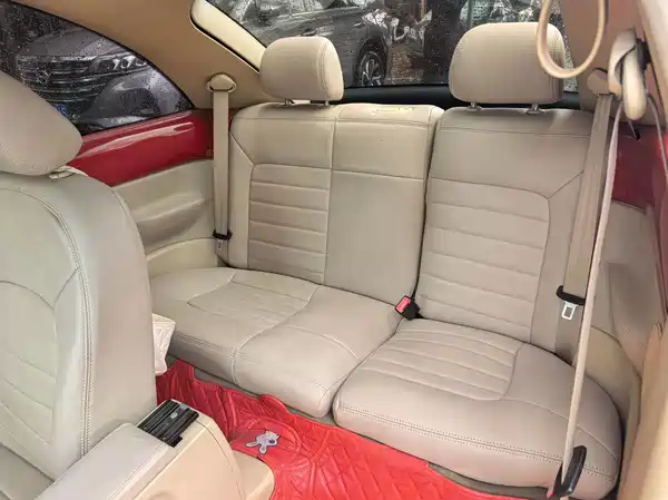 Volkswagen Beetle 2011