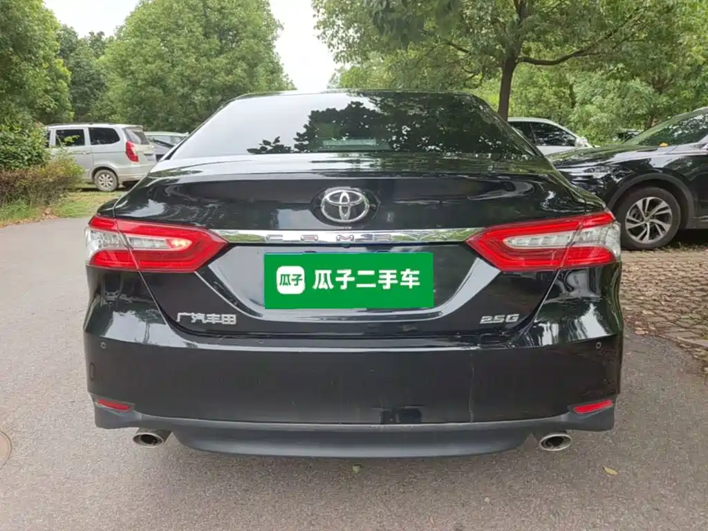 Toyota Camry 2021 — фото 6